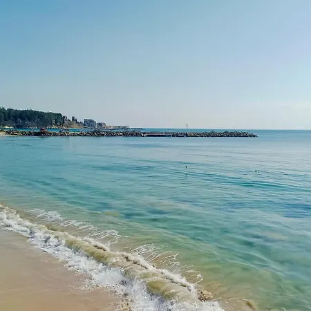 דירה Marina